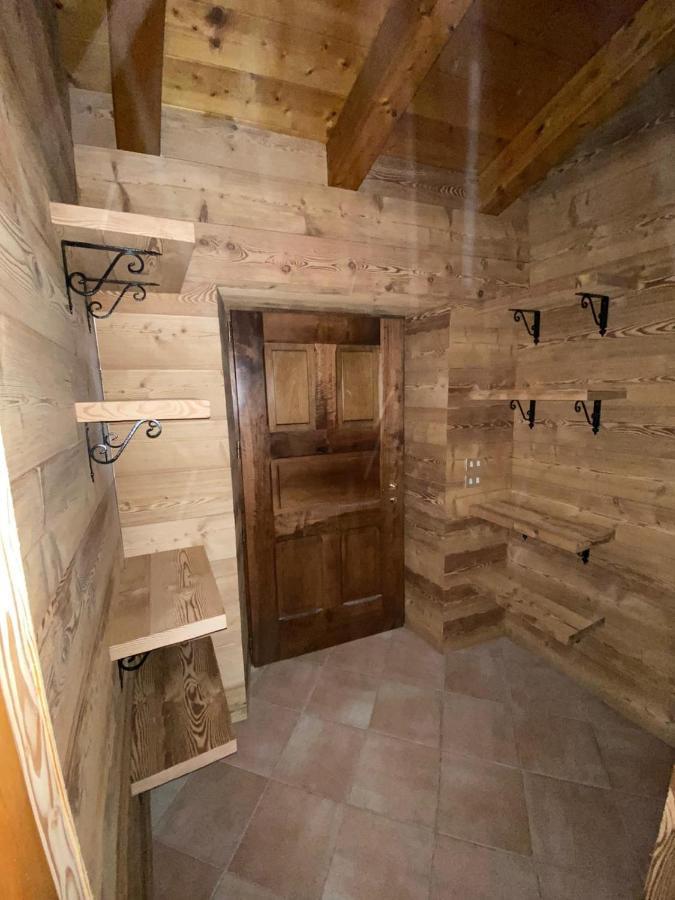 Appartamenti Vista Monte Bianco Courmayeur-Entreves ภายนอก รูปภาพ