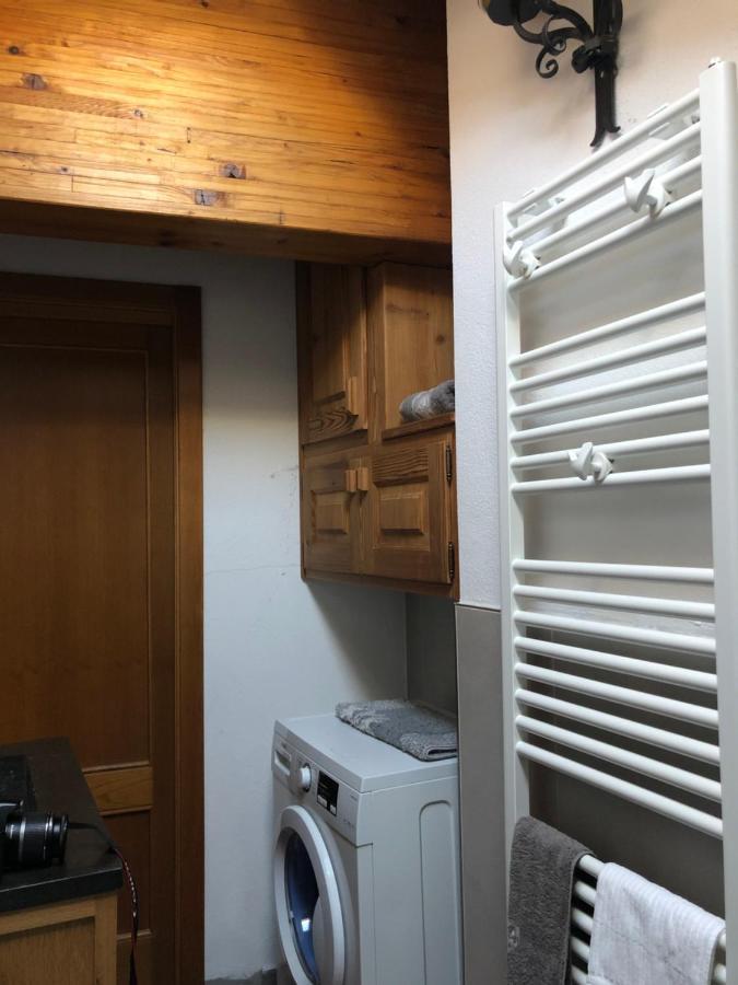 Appartamenti Vista Monte Bianco Courmayeur-Entreves ภายนอก รูปภาพ